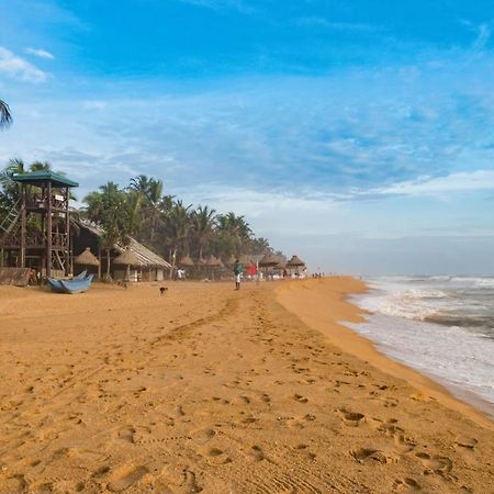 Prestige Court Residencies Hotel Dehiwala-Mount Lavinia ภายนอก รูปภาพ