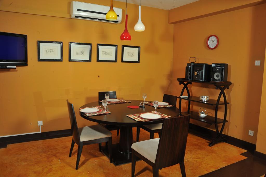 Prestige Court Residencies Hotel Dehiwala-Mount Lavinia ภายนอก รูปภาพ
